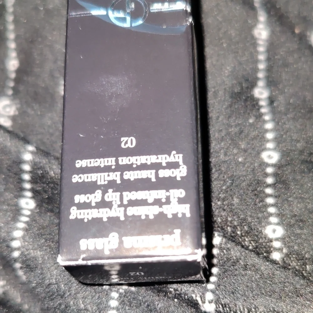 Giorgio Armani Red and Black Beauty Set 7inDx7.5inD - Picture 12 of 16